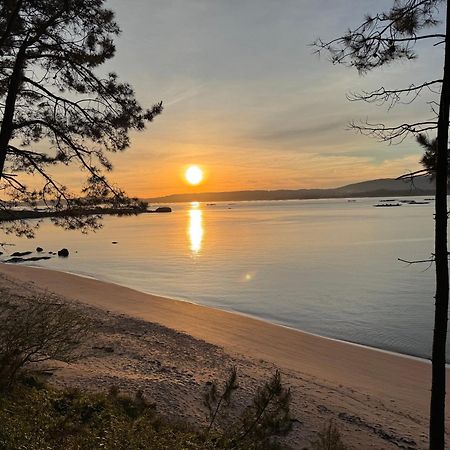 Apartamento Paseo Maritimo-A Illa De Arousa المظهر الخارجي الصورة