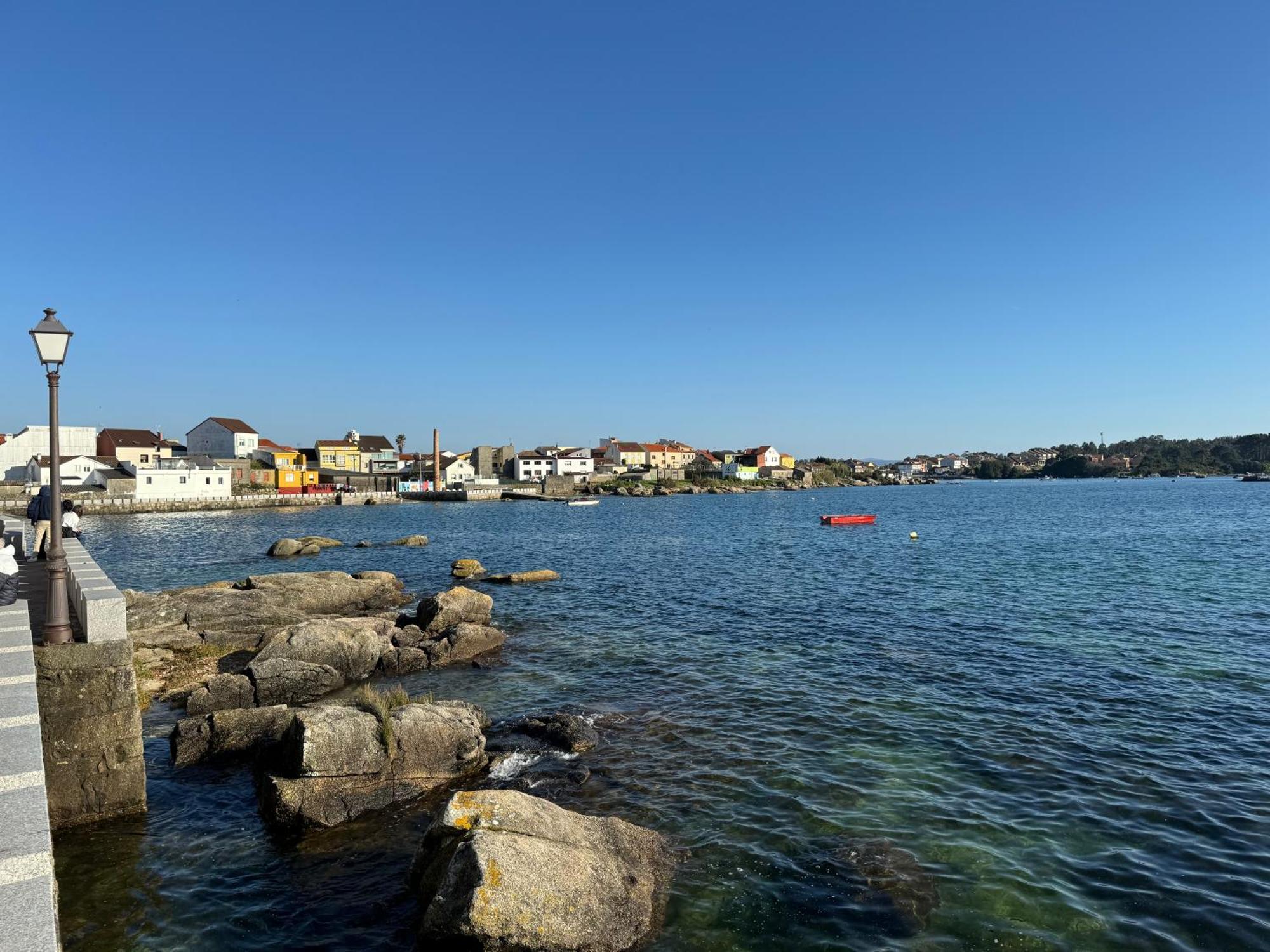 Apartamento Paseo Maritimo-A Illa De Arousa المظهر الخارجي الصورة